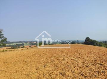 Rural · 210m² · 3 Quartos · 2 Vagas · Chácara à venda no Bairro Serrinha – em Contenda/PR.