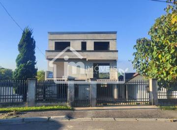 Casa · 250m² · 3 Quartos · 2 Vagas · Sobrado a venda no Bairro Pessegueiros - em Balsa Nova/PR
