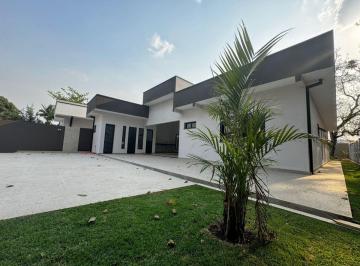 Casa de 3 quartos, Guararema · Belíssima chácara, fundos para o Ria Paraíba,  no bairro Itapema em Guararema SP