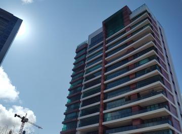 Apartamento de 4 quartos, Salvador · 4 suítes, 3 varandas, Reiki, armários todos ambientes, 4 vagas em Jaguaribe