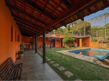 Casa · 376m² · 3 Quartos · 4 Vagas · RE/MAX Vende Casa com 3 dormitórios (sendo 1 suíte) com 376m2 e terreno 1.289m2, por $1.750.000,00 e