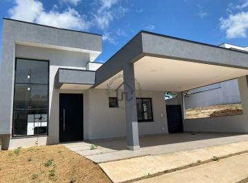 fachada · Casa à venda no Condomínio Phytus em Itupeva.