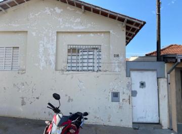 Casa · 65m² · 1 Quarto · Casa com 1 dormitório na Vila Nossa Senhora de Fátima em São Carlos