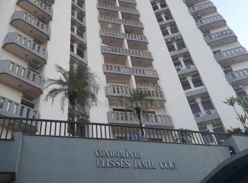 Apartamento · 217m² · 4 Quartos · 5 Vagas · Excelente cobertura com 04 dormitórios sendo 01 tipo apartamento e todos com armários no bairro Sant