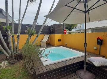 3 · Casa residencial com 4 quartos em Canasvieiras