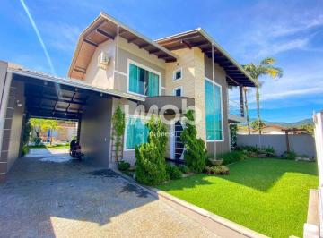 Casa · 525m² · 3 Quartos · 2 Vagas · Casa com 1 suíte + 2 quartos, Rio Hern - Schroeder