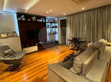 Apartamento de 3 quartos, São Paulo · Apartamento à venda com 300 m² 3 suítes 5 banheiros 2 vagas na Bela Vista.