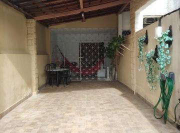 foto.jpg · Casa com 3 quartos em Ponta Negra com ponto comercial