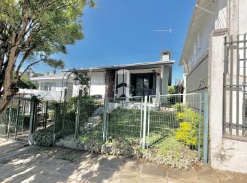 Casa · 137m² · 3 Quartos · 2 Vagas ·
Bairro Santa Rita: Casa com 2 Pavimentos e Amplo Espaço Verde!
Com 136,54m² de