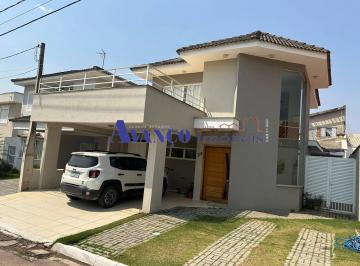 Casa · 251m² · 3 Quartos · 3 Vagas · Maravilhoso sobrado no Condomínio Vivenda Centenário