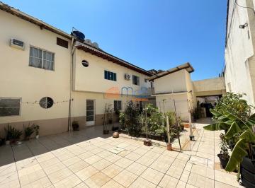 Casa · 1000m² · 13 Quartos · 8 Vagas · Área comercial ou residencial com 6 casas no bairro Visconde de Araújo