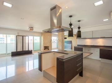 Apartamento · 200m² · 2 Quartos · 3 Vagas · Cobertura à venda no Batel  ARYA1