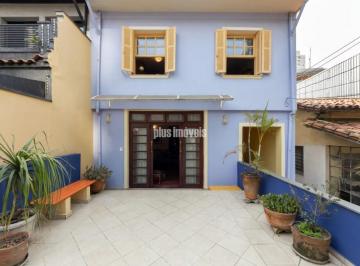 Casa · 220m² · 3 Quartos · 2 Vagas · Oportunidade!
