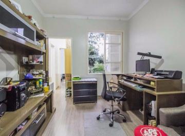 03 · Apartamento térreo no Menino Deus