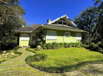 446333_iEYPr3bhYTPJ38SE_44633368a87db7b5803.jpg · Casa em Condomínio à Venda no Centro de Gramado