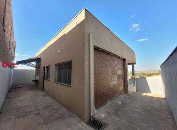 Casa · 70m² · 3 Quartos · 2 Vagas · Casa 03 Quartos sendo 01 Suíte a Venda no bairro Tupanuara em São Joaquim de Bicas