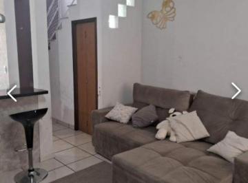 Casa de 2 quartos, Cotia · SOBRADO COM ARMÁRIOS, 2DORMITÓRIOS AMPLOS, 2 VAGAS E QUINTAL