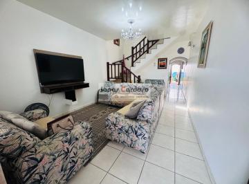Foto 01 · Casa à Venda na Jardim Camila em Mogi das Cruzes. Com 3 quartos, 1 suíte, 1 sala, 3 banheiros, 2 vag