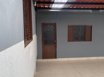 Casa de 3 quartos, Taguatinga · QNA 36, 03 QTS, SALA, COZINHA, BANHEIRO, VARANDA,