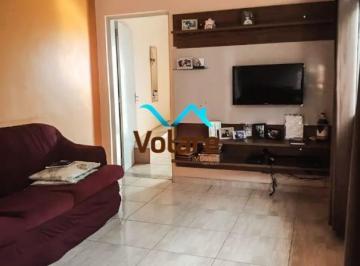 Foto 02 · Imperdível Casa à Venda em Osasco-SP, Jardim D'abril: 2 Quartos, 2 Salas, 1 Banheiro, 1 Vaga de Gara