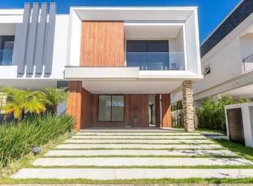 Casa · 307m² · 3 Quartos · 2 Vagas · Sobrado com 03 suítes à venda em condomínio fechado.