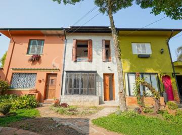 Casa · 130m² · 3 Quartos · 1 Vaga · Casa de Vila no Alto da Boa Vista , em meio ao verde da Hípica Santo Amaro, com 250 m² área total.