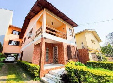 Casa · 220m² · 3 Quartos · 3 Vagas · Casa com 3 dormitórios para alugar, 220 m² no bairro  Cavalhada zona sul de  Por