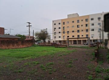 630183_iY98T7475_63018367040bee624c7.jpg · Terreno de 750 m2 na Campina