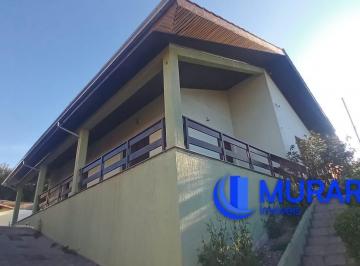 Casa · 233m² · 4 Quartos · 3 Vagas · Casa no Bairro Bela Vista