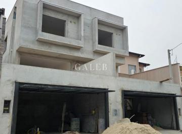 Foto 01 · Sobrado com 3 quartos(1 suíte), garagem coberta, sala ampla