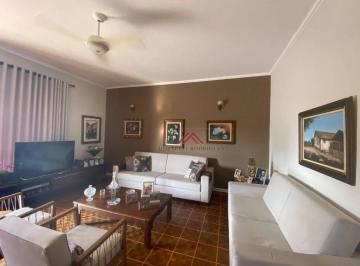 e09c4bbf829b7cb7040402626d2d7e0245c1eda0 · Casa com 3 dormitórios à venda, 250 m² de construção, em frente a Lagoa do Taquaral - Jardim Nossa S