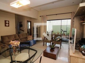 Casa · 196m² · 4 Quartos · 2 Vagas · Casa à Venda - Camaquã, 4 Quartos, 196 m² - Porto Alegre