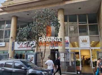 Apartamento · 67m² · 2 Quartos · Página 1 Imóveis anuncia excelente opção de apartamento de 2 dormitórios e 2 banheiros no "Cond