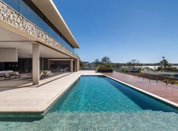 Casa · 2277m² · 6 Quartos · 10 Vagas · Desculpe, Lago Paranoá. A concorrência chegou.