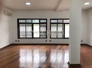 Casa · 315m² · 4 Quartos · 3 Vagas · Vende-se casa com 380m2, 4 quartos, sendo 3 Suítes, no Alto da Boa Vista.