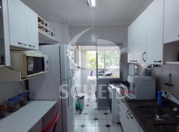 Apartamento · 100m² · 3 Quartos · 2 Vagas · Apartamento a venda no Jardim Marajoara em rua tranquila e arborizada.
