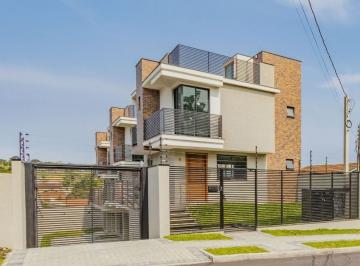 447fac8cec395ff76d5db0a34d14f612313dac4c · Sobrado com 3 dormitórios à venda, 180 m² por R$ 930.000,00 - Tingui - Curitiba/PR