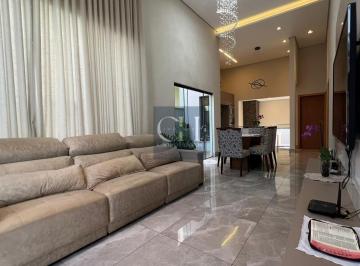 Casa · 144m² · 3 Quartos · 2 Vagas · Casa em Condomínio Tauá Aranguá