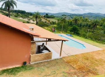 Foto 01 · Sítio de 3.800m2 c/ área de churrasqueira, piscina, sinuca e totó à venda (porteira fechada) em Nova