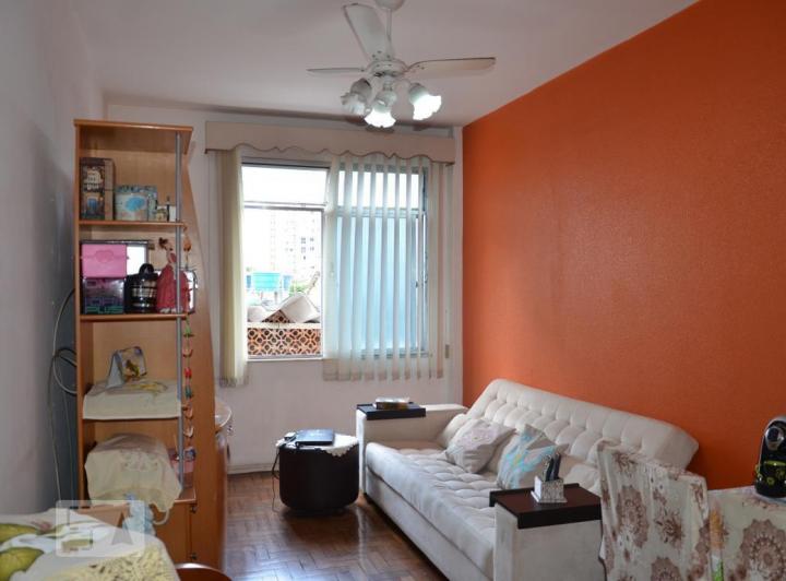 Foto do imóvel - Apartamento com 1 quarto mobiliado para compra