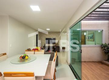 Casa · 189m² · 4 Quartos · 4 Vagas · Casa Parque das Laranjeiras
