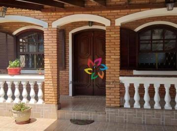 e507dd1b7fc2fd1568b68afb3cd0fbe0998370ed · Casa com 3 dormitórios à venda, 253 m² por R$ 750.000,00 - Jardim Porangaba - Águas de São Pedro/SP