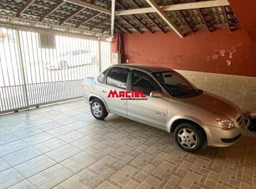 Casa · 261m² · 3 Quartos · 2 Vagas · sobradão com 3 pavimentos, com excelente acabamento