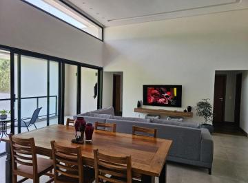 7a4c5508ef298c4748e442ace75fde6098af3a54 · Casa com 4 dormitórios à venda, 394 m² por R$ 2.400.000,00 - Caxambu - Jundiaí/SP