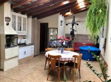 1de00385fd85b49affa646142061091ae4b07376 · Casa com 3 dormitórios à venda, 180 m² - Centro - Vinhedo/SP