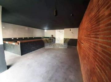 Comercial · 226m² · 8 Vagas · Salão Comercial com Acessibilidade para Alugar, 226m² - Bairro Jardim, Santo André/SP.
