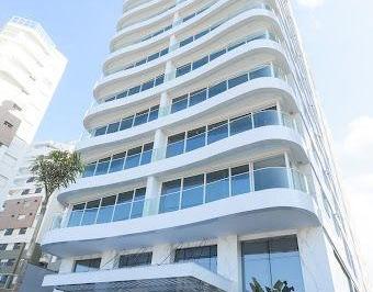 Apartamento · 191m² · 3 Quartos · 3 Vagas · Luxuoso Duplex Mobiliado c/ Garden na Praia Brava, Qualidade de vida e Exclusividade!