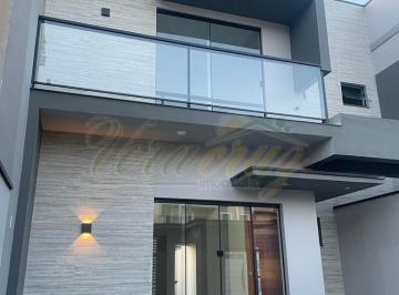 Casa · 150m² · 3 Quartos · Casa à venda no bairro Centro - Extrema/MG