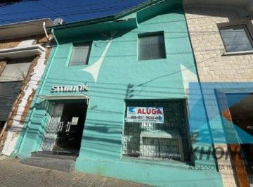 312_it6s4Y92o15Jf433nf5OI_312673ce3509c42c.jpg · loja de roupas em funcionamento