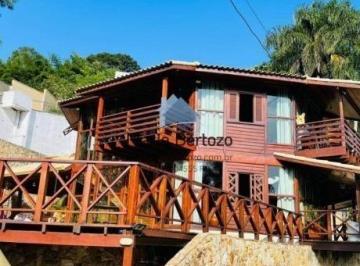 Rural de 2 quartos, Arujá · Linda chácara para venda em Arujá - SP